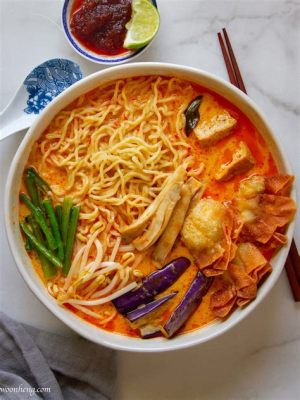  Laksa Johor: 매콤하면서도 짭짤한 국물에 담긴 말레이시아의 풍미가 어우러진 한 그릇!